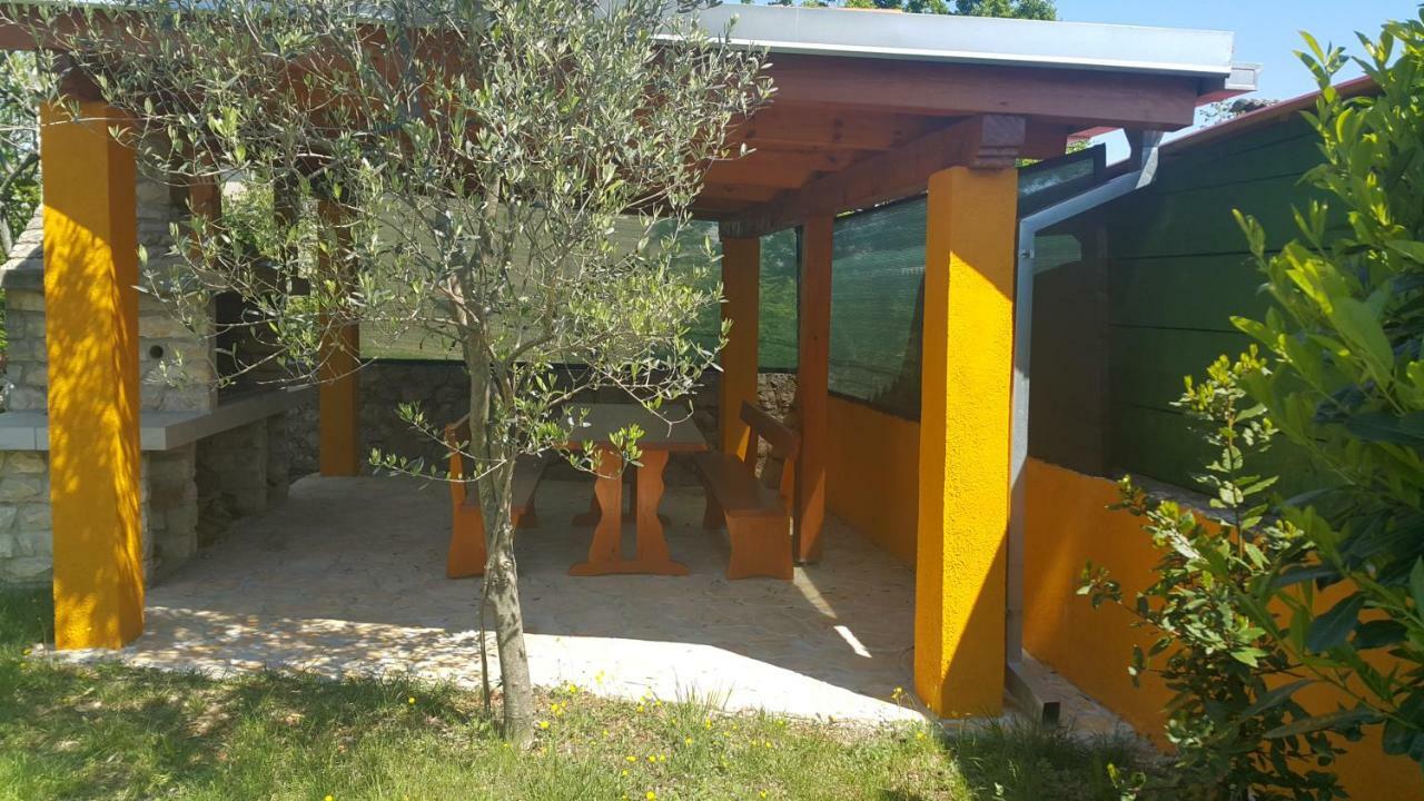 Holiday House Matko Gabonjin Exterior foto